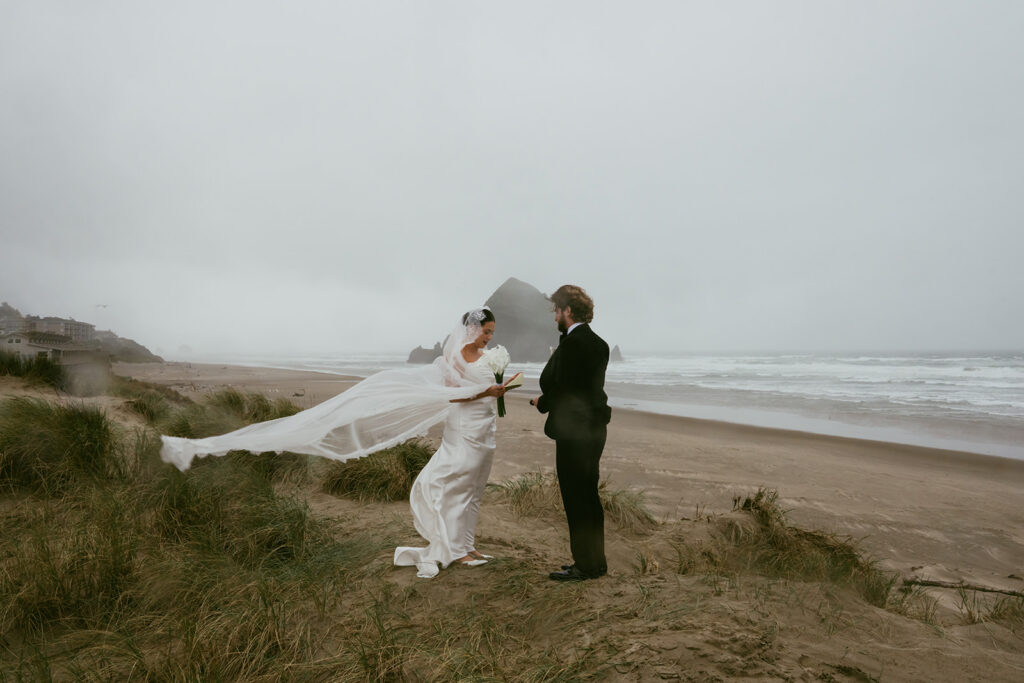 Editorial Cannon Beach Oregon Elopement With Stormy Coastal Vibes