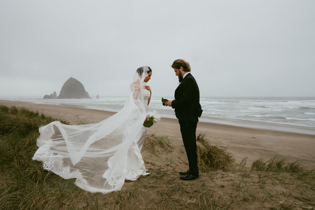 Editorial Cannon Beach Oregon Elopement With Stormy Coastal Vibes