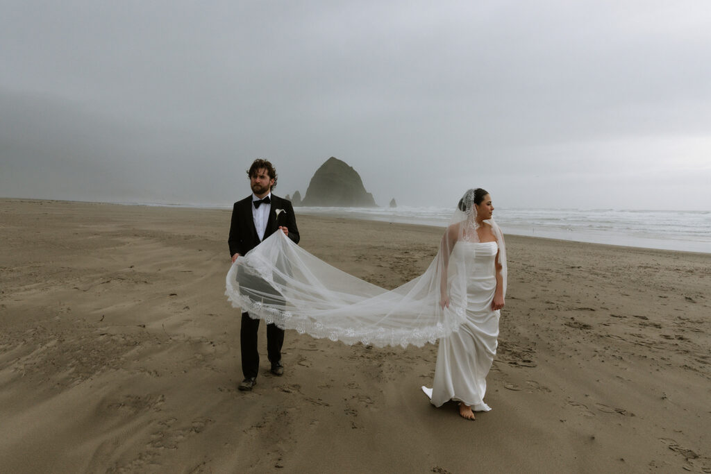 Editorial Cannon Beach Oregon Elopement With Stormy Coastal Vibes