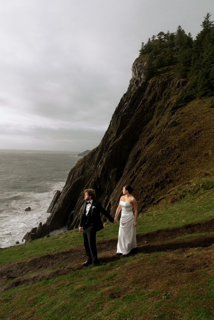 Editorial Cannon Beach Oregon Elopement With Stormy Coastal Vibes