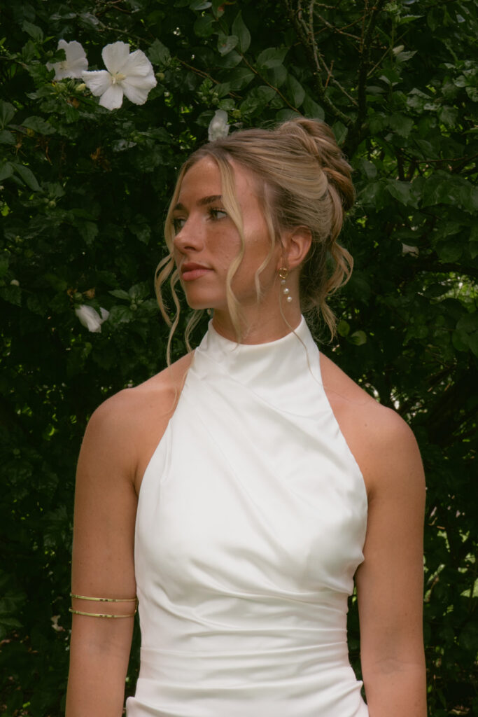 A Colorful Summer Wedding at Cedar Creek in New Haven, Missouri