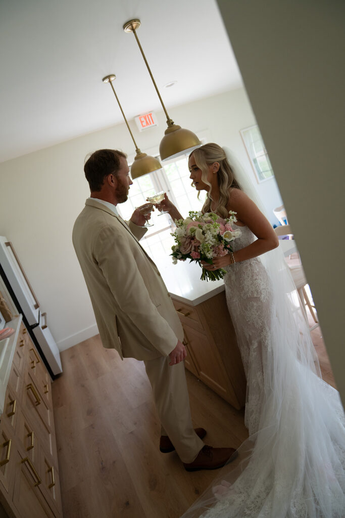 A Modern Westwind Hills Wedding with Editorial Wedding Photography